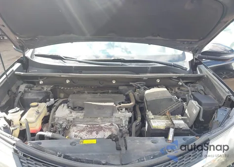 2015 Toyota Rav4 Xle from USA, damaged, VIN 2T3RFREV1FW270616